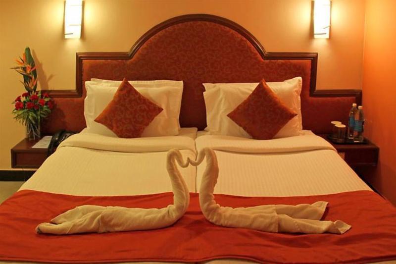 Hotel Jayaram Pondicherry Esterno foto